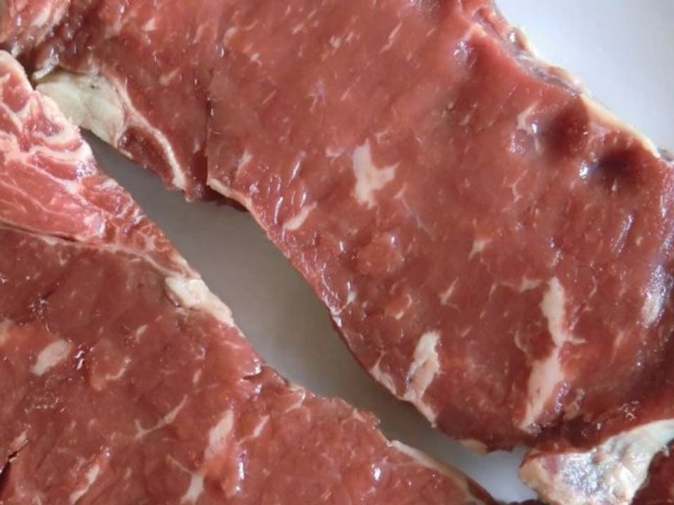 Griller une viande
