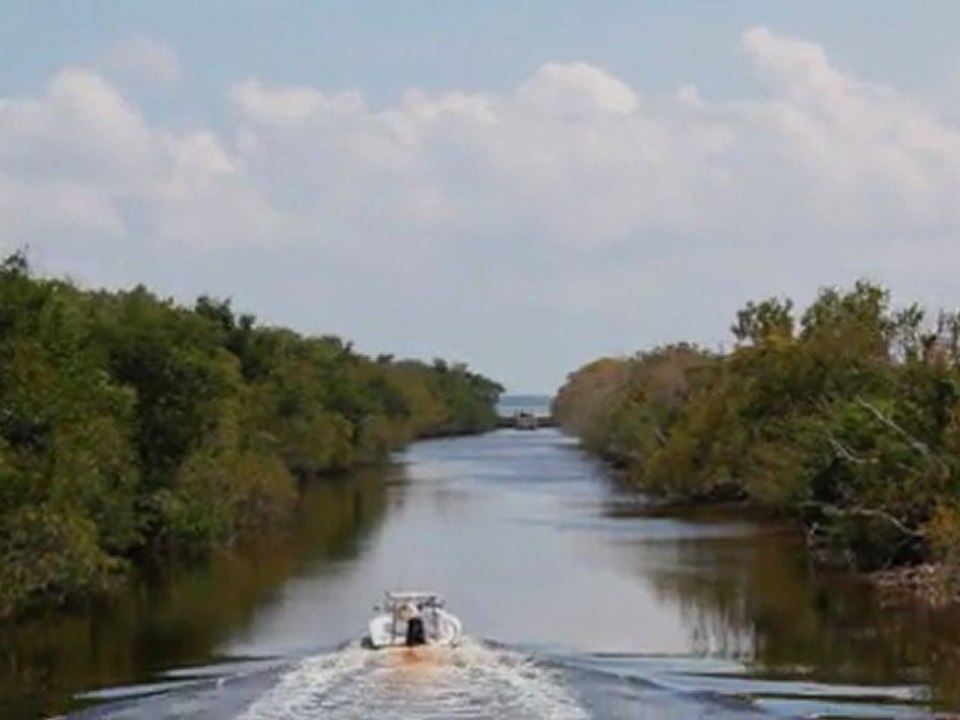 011169_3m32s_24fps 1080p HD