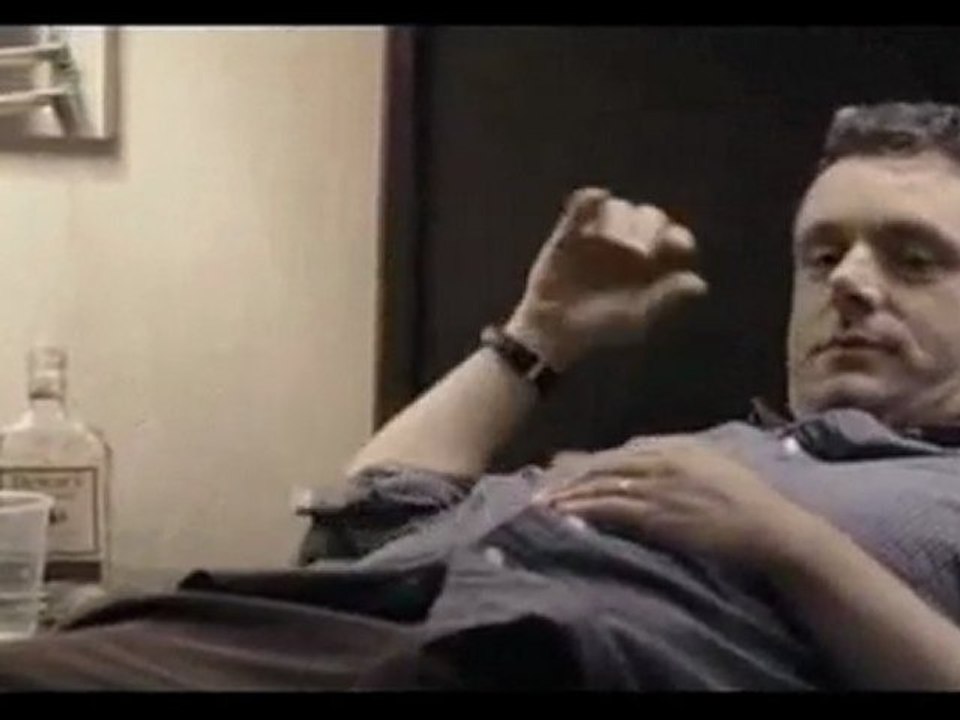 Clip #6 de Beautiful Boy con Michael Sheen