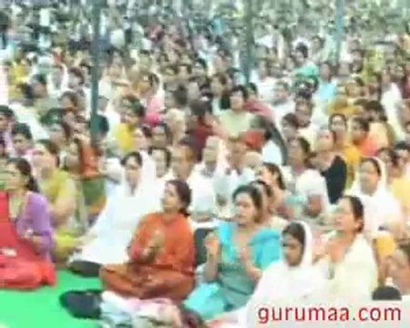Gurumaa: Om namah shivaya chanting