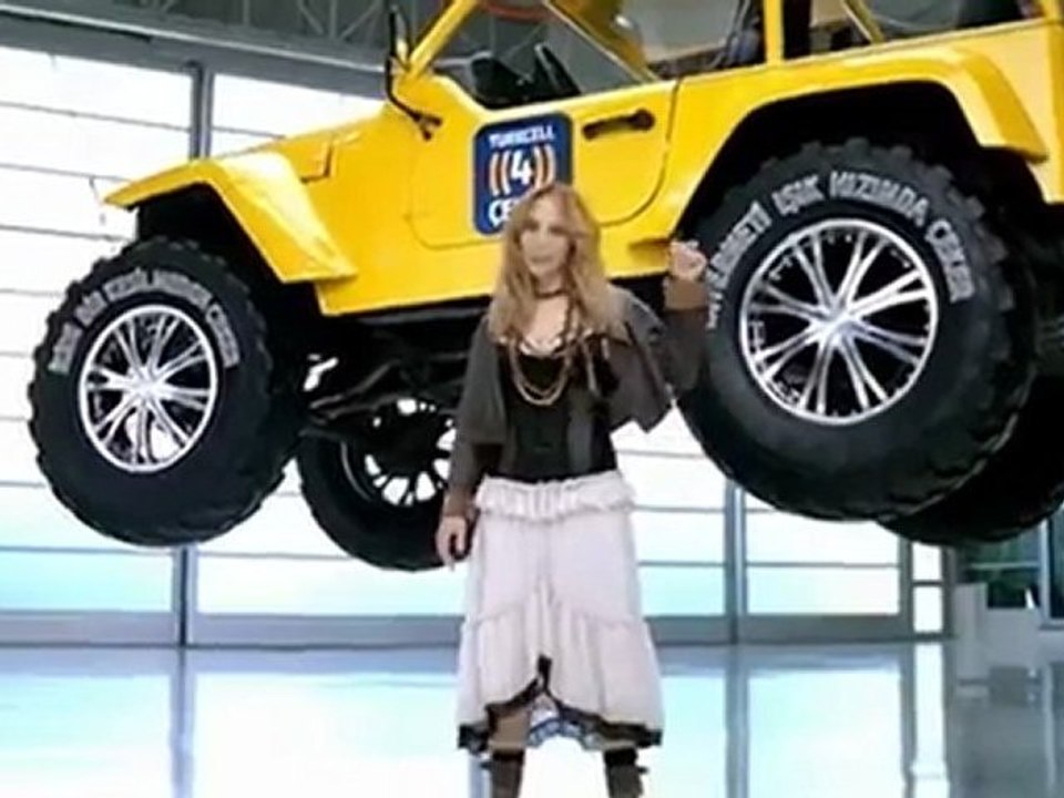 Turkcell ((4)) Çeker