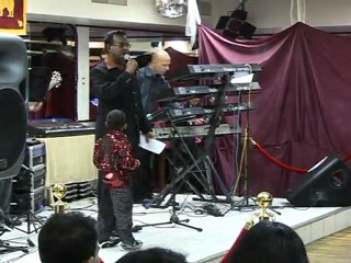 ittle Star alive in Paris 2010 (01-5)