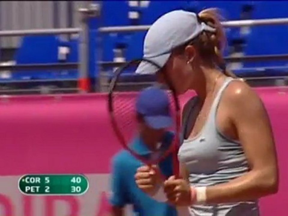 Straßburg - Petrova kämpft sich ins Viertelfinale