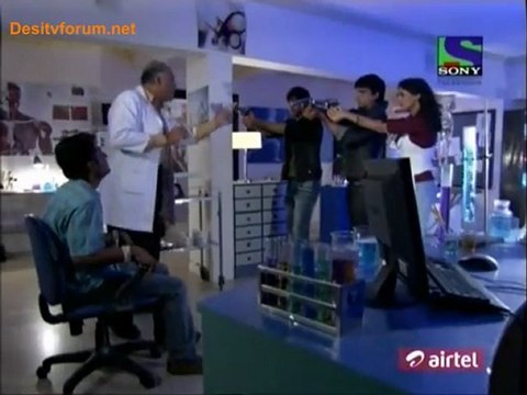 Surya The Super Cop- 18th May 2011 Watch Video Online Pt-3