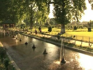 Experts Prepare India's Mughal Gardens for World Heritage Status