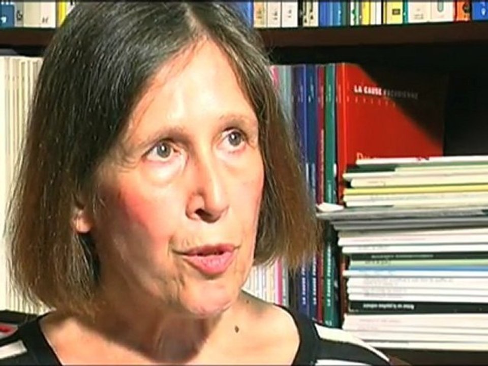 2-"Les enjeux de l'adolescence" Interview d'Hélène Deltombe Partie 2/3