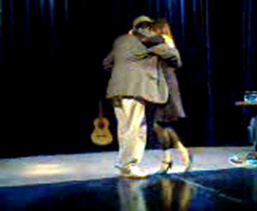 tango con isabella y ale