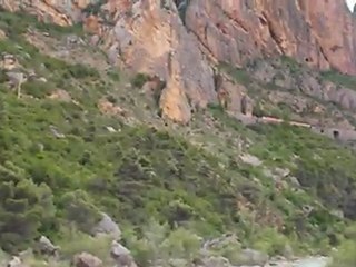 Passage au long du siphon