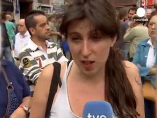 Young Spaniards rally in election boycott call