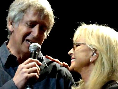 VERONIQUE SANSON 2011 PARIS GRAND REX YVES DUTEIL DUO MELANCOLIE LIVE