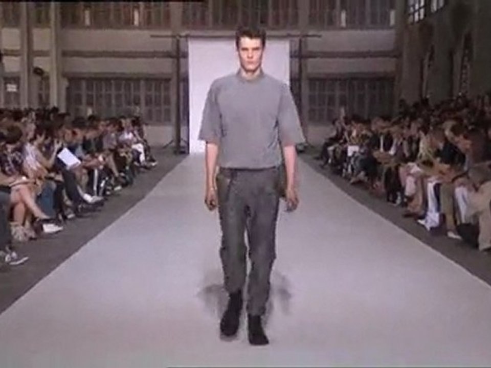 Kris VanAsche Spring Summer 2011 - Défilé homme