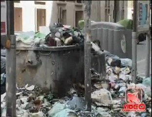 Napoli - Rifiuti, proteste e barricate