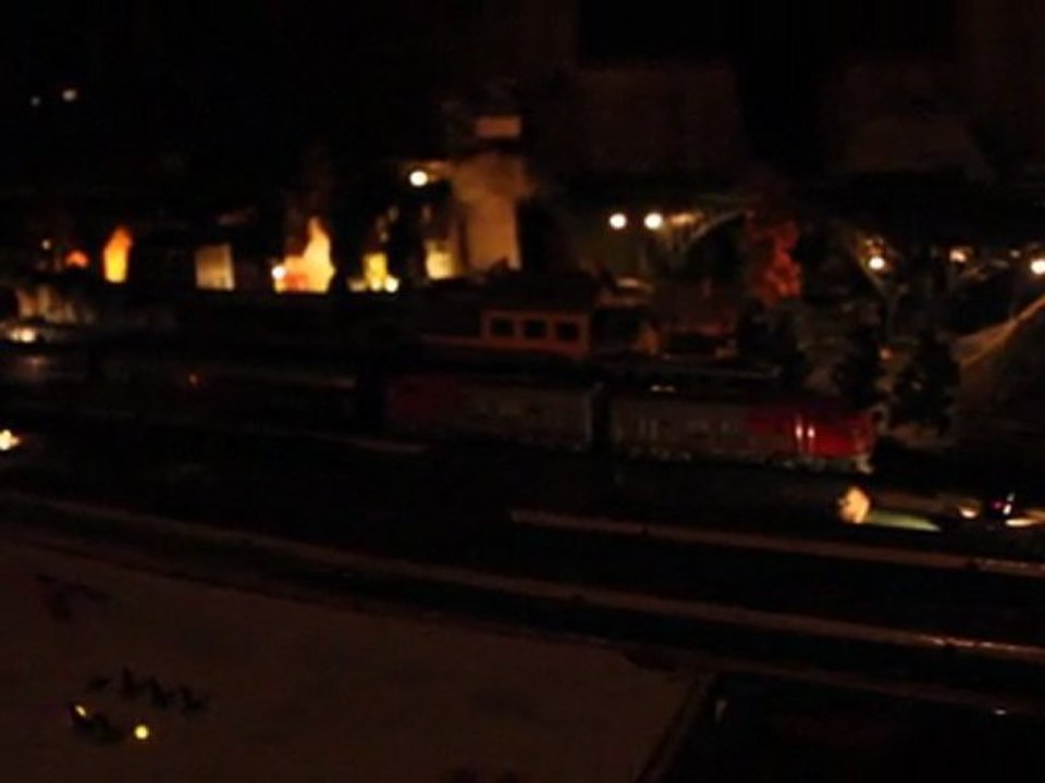 Train en circulation de nuit