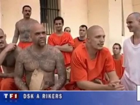 DSK dans l_enfer de Rikers Island - 1er jour... - Détournement MOZINOR