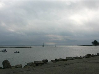 Finistére sud-Peche du bar en finesse-720p