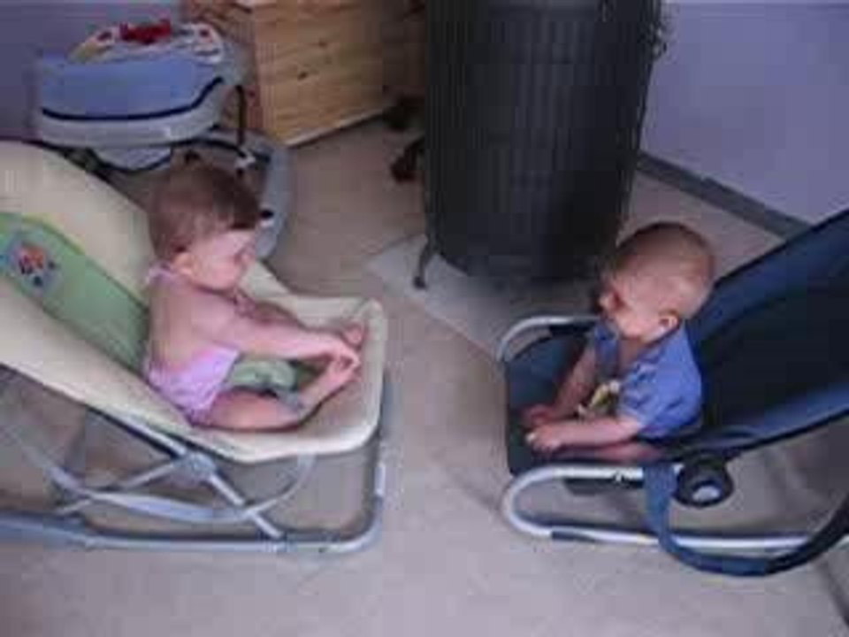 Zoé et Loane chez Tally