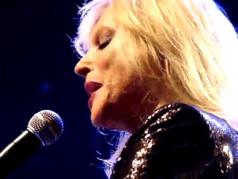 VERONIQUE SANSON 2011 PARIS GRAND REX LE TEMPS EST ASSASSIN LIVE