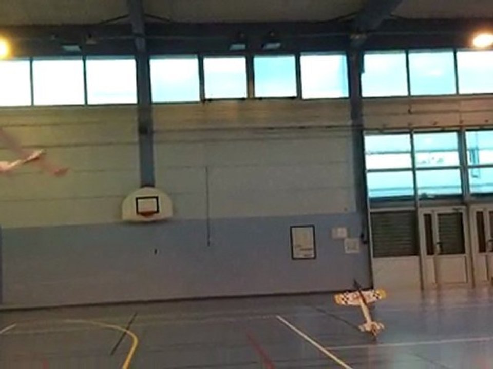 Vol_indoor_hall_002