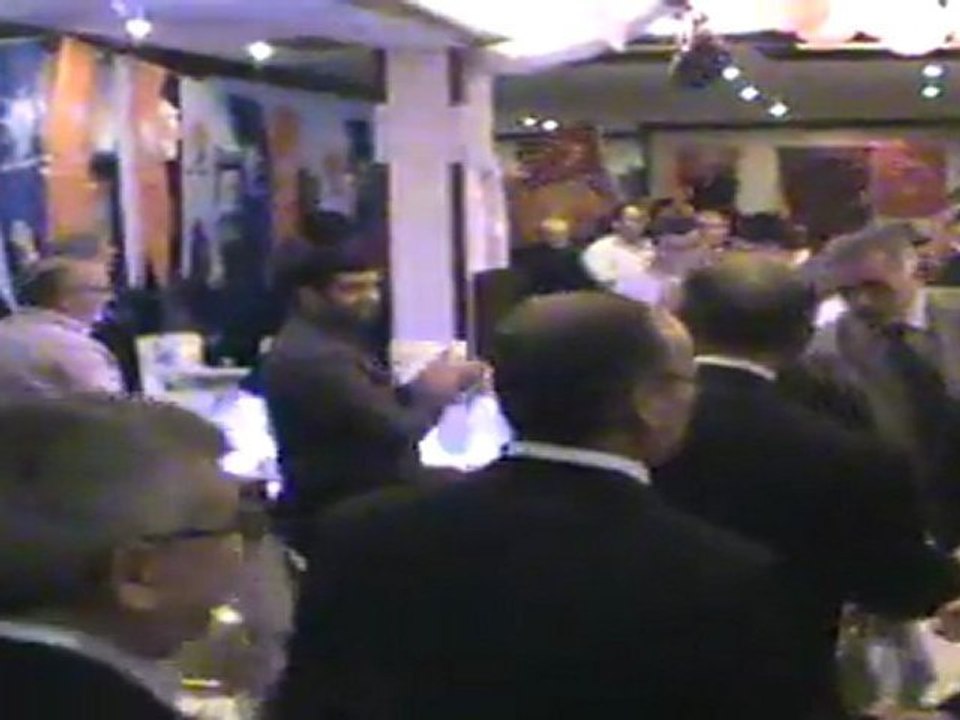 AK PARTİ YALOVA MİLLETVEKİLİ ADAYI TEMEL COŞKUN'UN ÇİFTLİKKÖY YEMEĞİ SALON GİRİŞİ