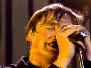 Keane - Somewhere Only We Know LIVE @ the O2 Arena London