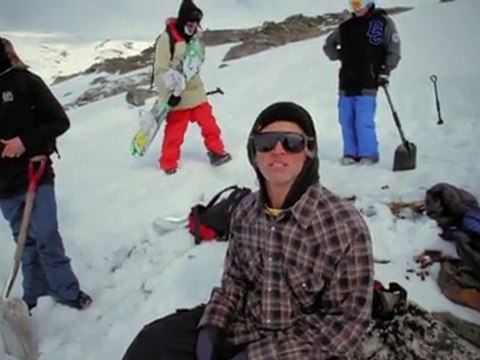 ISENSEVEN MADVENTURES - Freddy in Grotli