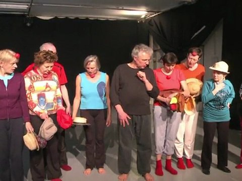 German pensioners take to clowning around