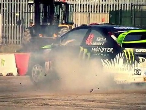 Colin McRae DiRT 3 - Gymkhana au Battersea Power Station de Londres
