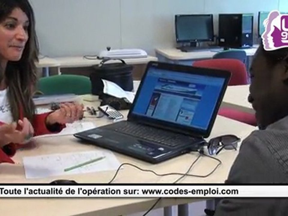 Naïma Ouazene, coach en image et en look pour Codes Emploi 2011