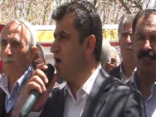 Yüksekova'da sivil cuma namazı