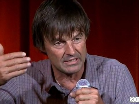 13 mai 2011 à Paris - Partie 2 - Nicolas Hulot répond aux militants-es Europe Ecologie-Les Verts. Pourquoi suis-je candidat ?