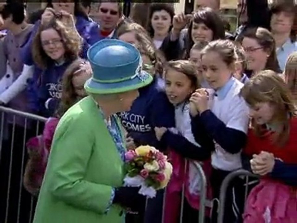 Queen ends Ireland trip