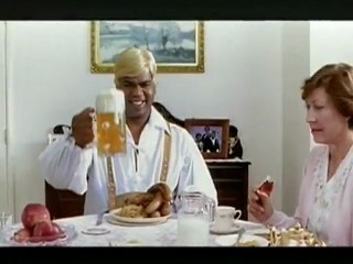 Hard Coming out : Gunther tells all to his parents !