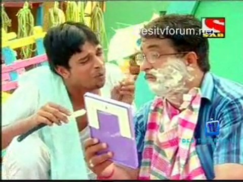 Lapataganj - 24th May 2011 Video Watch Online Part2