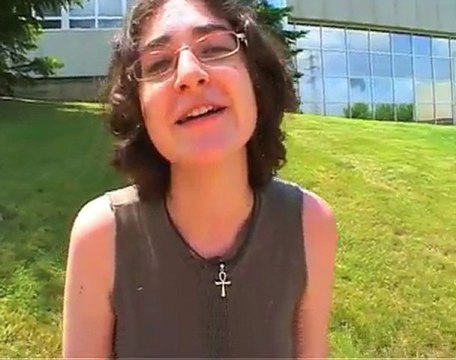 TV3 - Zeros - Tocar el nas amb la llengua