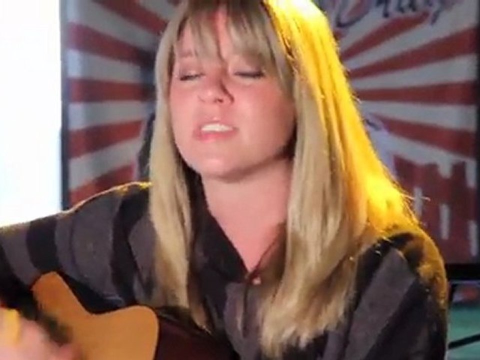 FRI May 20: Kelli Debbs
