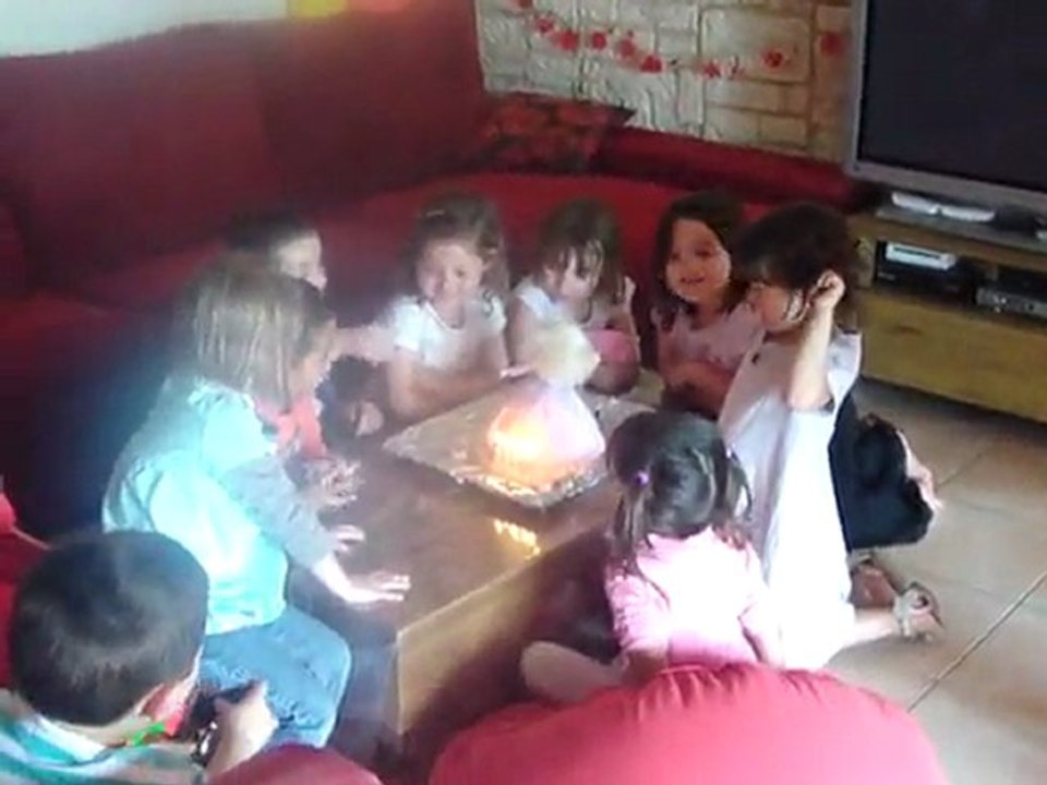 14 mai 2011 fête d'anniv fantine gateau