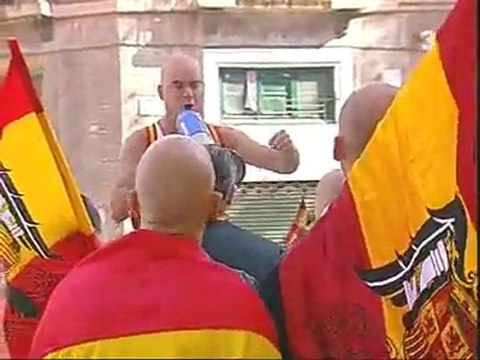 TV3 - Polònia - Els jutges, amb els skins fatxes.