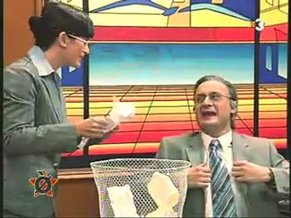 TV3 - Polònia 2006- El PP recull firmes contra l'Estatut