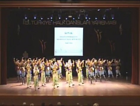 halkoyunlarim.com İZMİR KONAK HALK EĞİTİM MERKEZİ İZMİR YÖRESİ VAKSA 2011 TÜRKİYE 3. SÜ