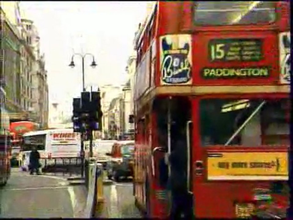 -Doc-Usa Irak - Ce Que Bush Veut Cacher - Son Parfait - Lundi Investigation 2003 - Reportage 90 Mn