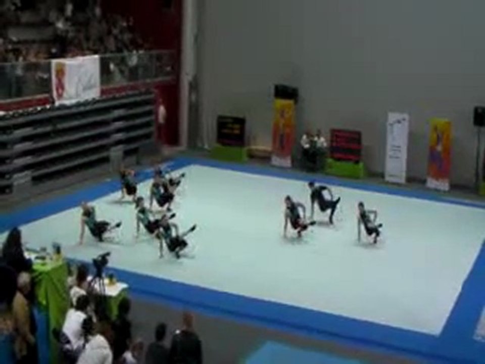 Chorégraphie finale TeamGym 2011 à Calais