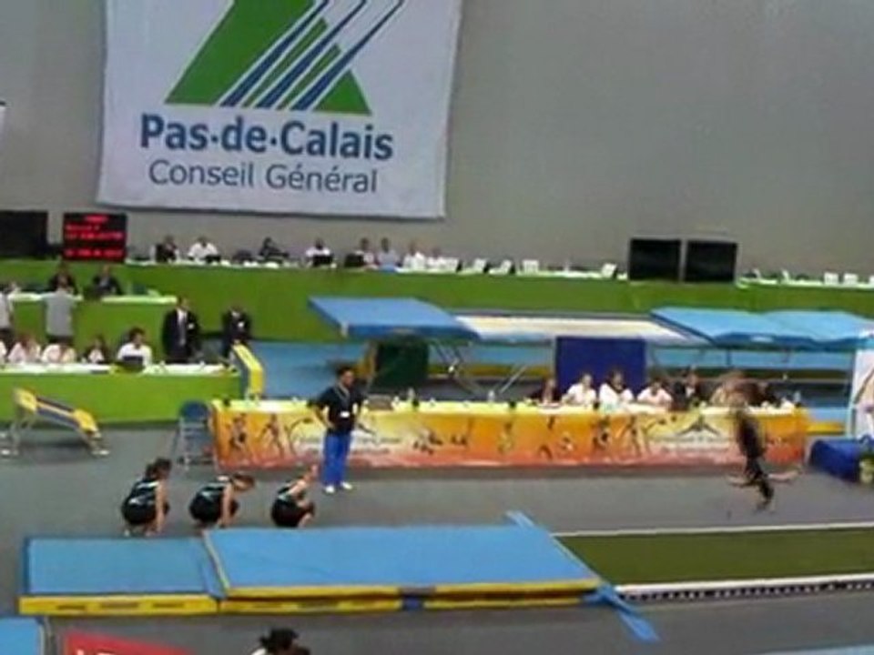 Finale TeamGym 2011 à Calais  Tumbling 3éme passage