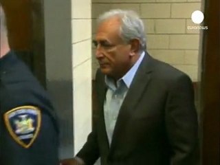 Strauss-Kahn'ın komşuları hoşnut değil