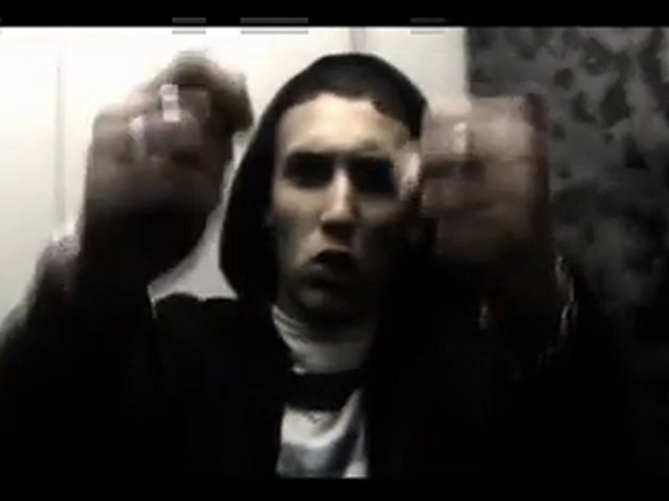 CLIP PLUS BESOIN DE ME PRESENTER "Double-H"