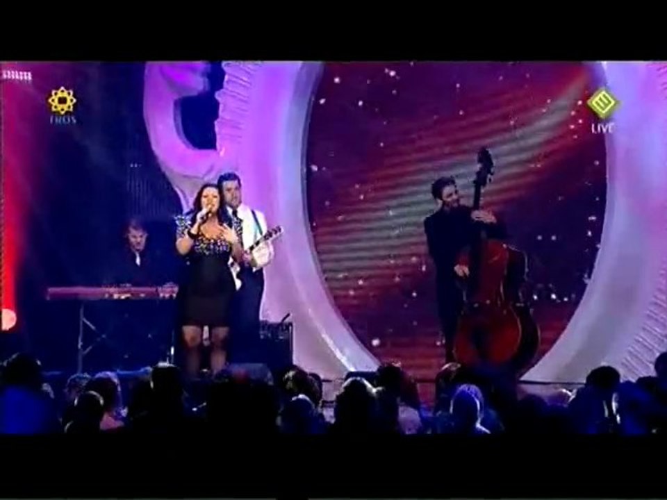 Caro Emerald & Metropole Orchestra - A Night Like This (Live 2010)