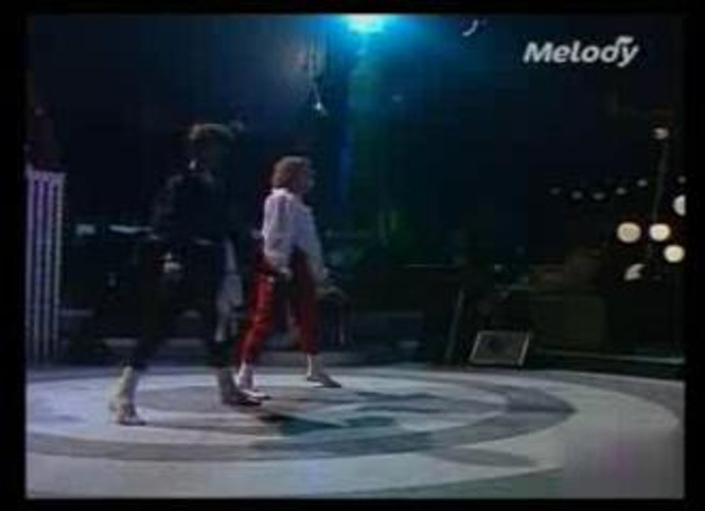 KAREN CHERYL - LES NOUVEAUX ROMANTIQUES