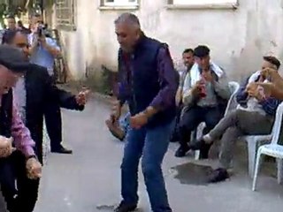 Mayıs pazar 2011Mezitlerli Akın Karanın düğünü davullu zurnalı