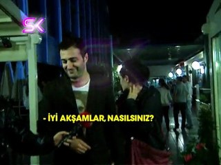 DENİZ ÇAKIR, YABAN'LA SOKAK ORTASINDA ÖPÜŞTÜ