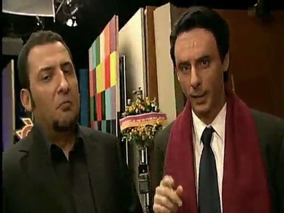 TV3 - Polònia - Aznar i Zaplana saluden a "Polònia"