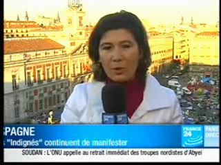 ESPAGNE Le PSOE sombre - Les indignés poursuivent
